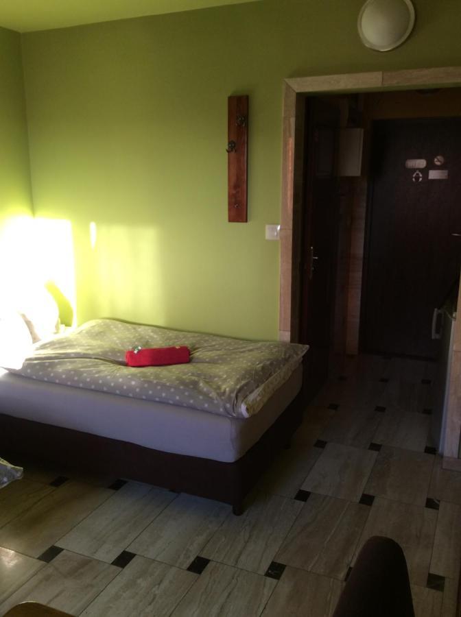 Mika Rooms Raclawicka 144 & Wislicka 3 Studio - Adults Only Warszawa Exteriör bild