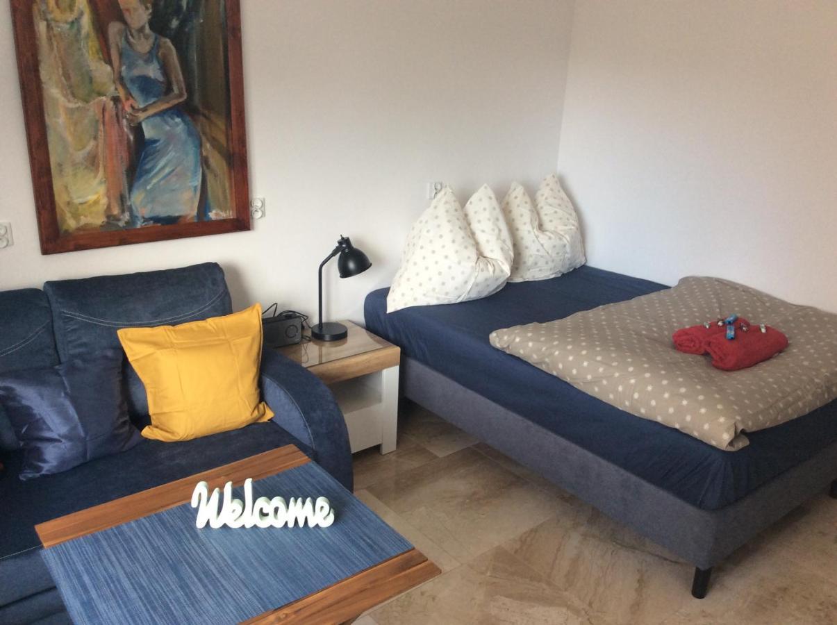 Mika Rooms Raclawicka 144 & Wislicka 3 Studio - Adults Only Warszawa Exteriör bild